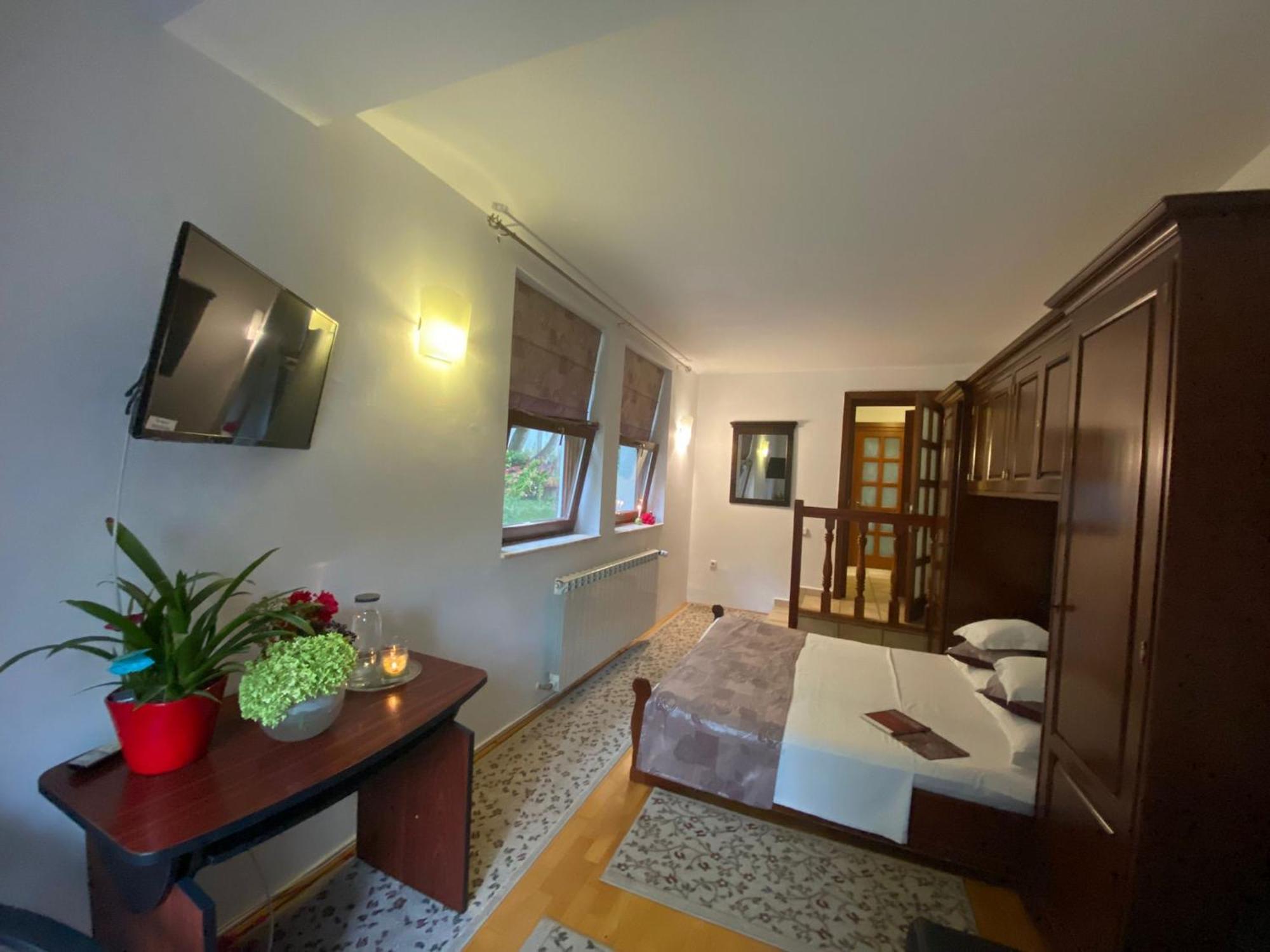 Rapsodia Pension Suceava Dış mekan fotoğraf