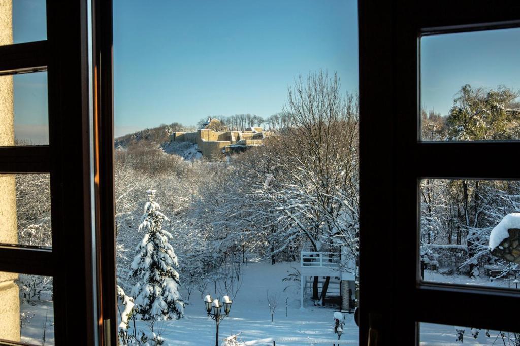 Rapsodia Pension Suceava Dış mekan fotoğraf