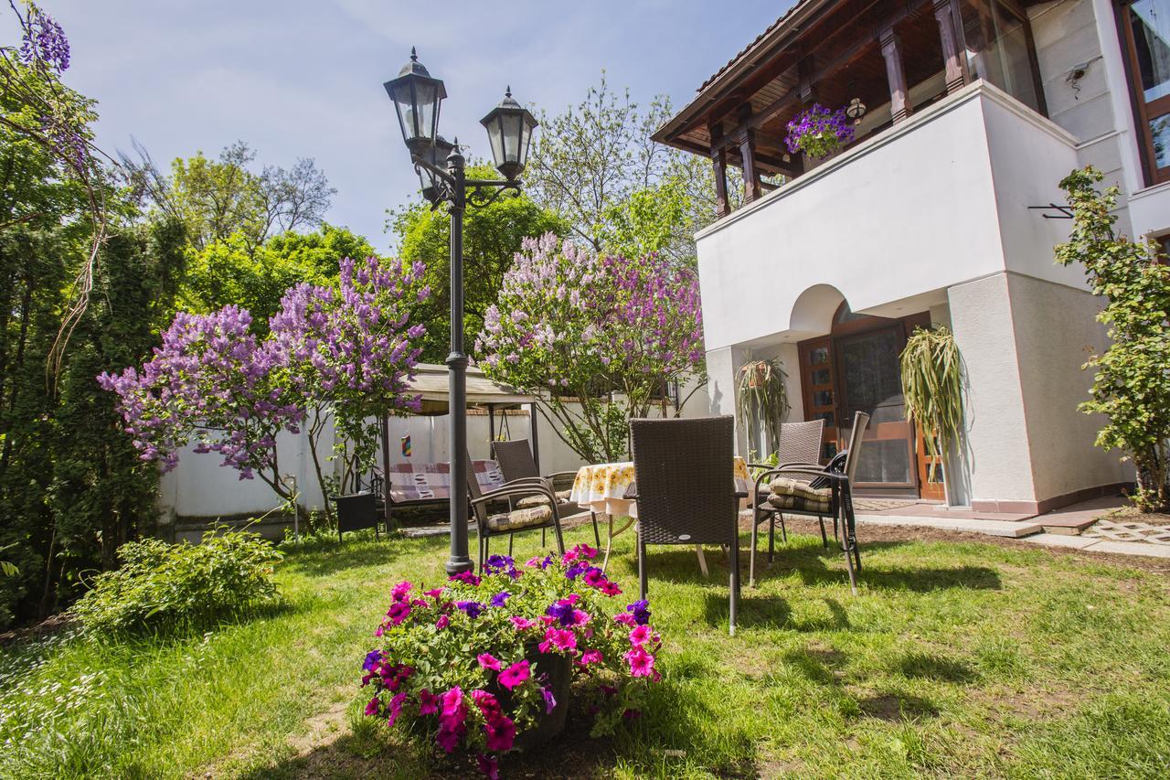 Rapsodia Pension Suceava Dış mekan fotoğraf